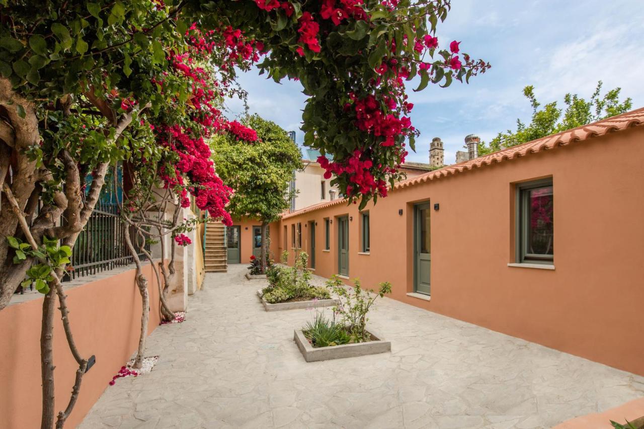 Lindas Convent Garden Home 1 خانيا المظهر الخارجي الصورة