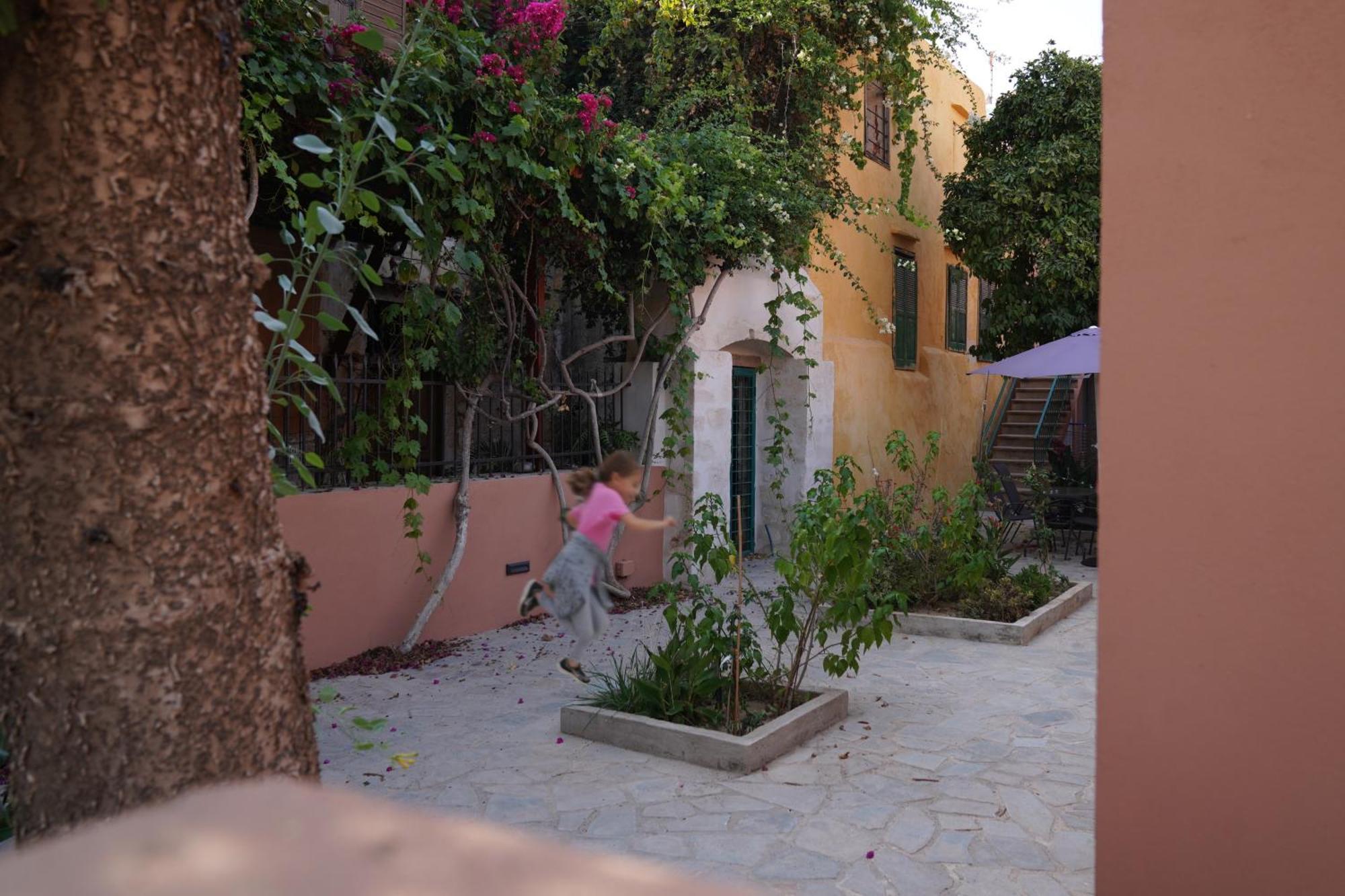 Lindas Convent Garden Home 1 خانيا المظهر الخارجي الصورة